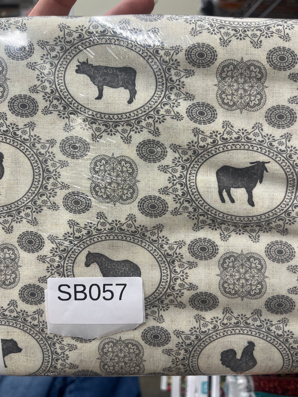 Country Farm quilting fabric short bolt 5 yards
