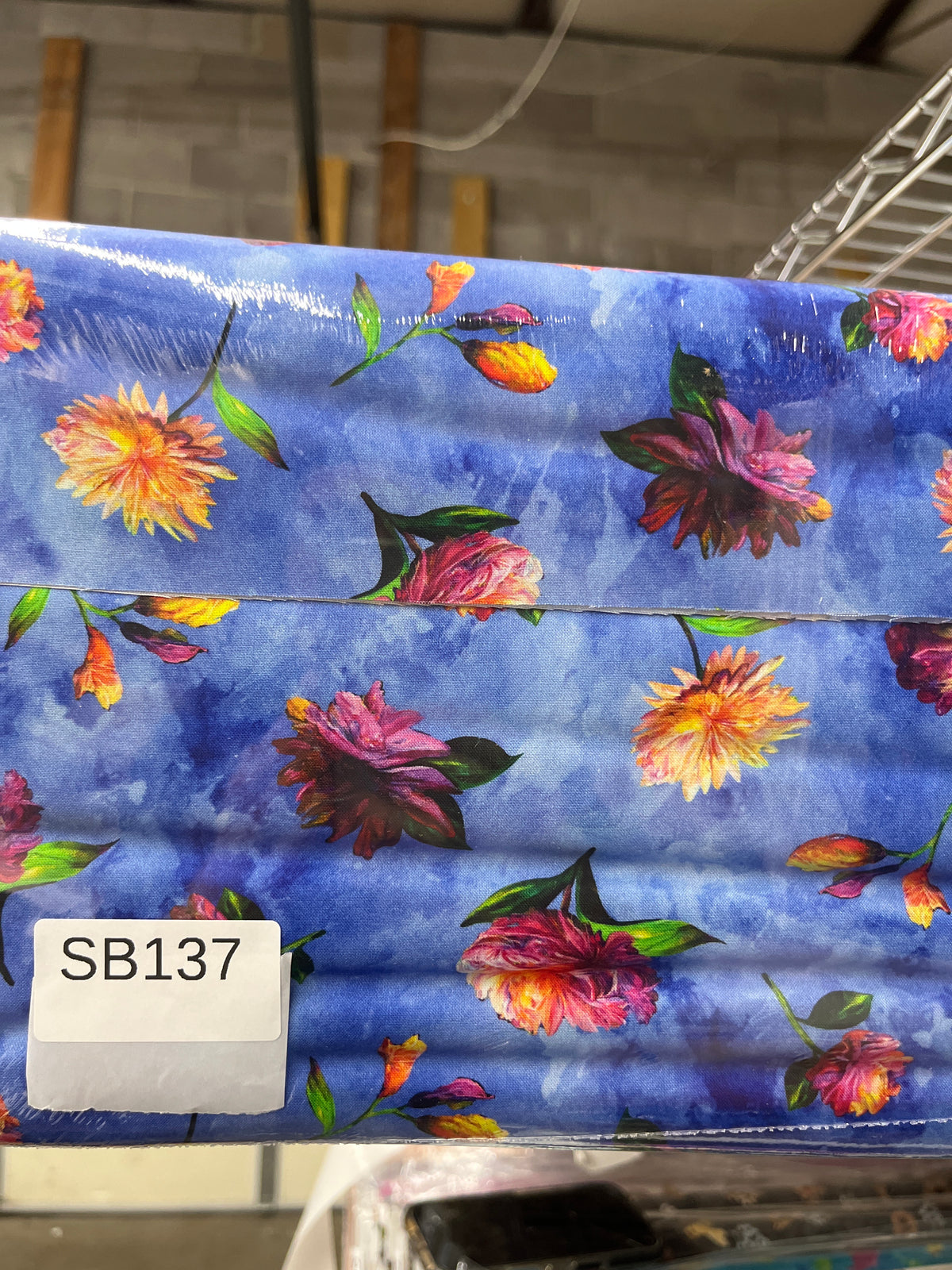 Fleur Etoile quilting fabric short bolt 6 yards A