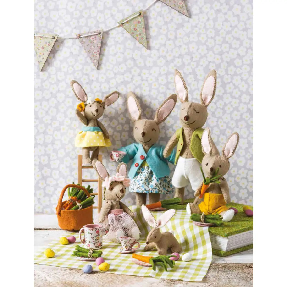 Felt Animal Families