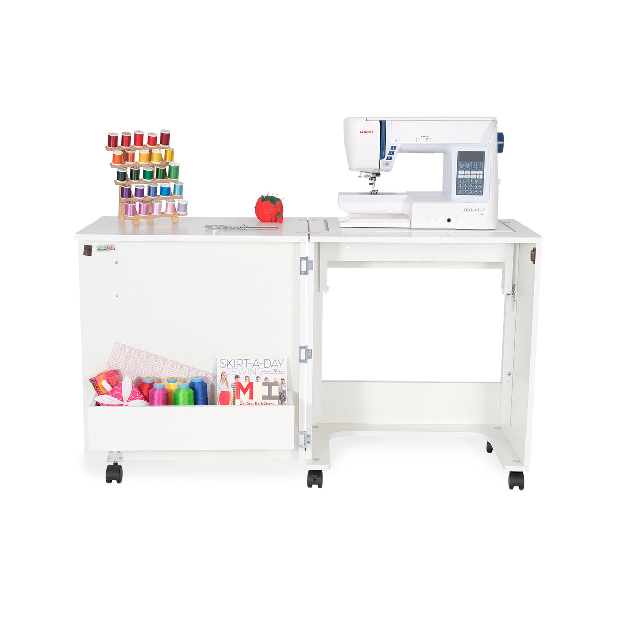 Arrow Judy sewing cabinet closed view