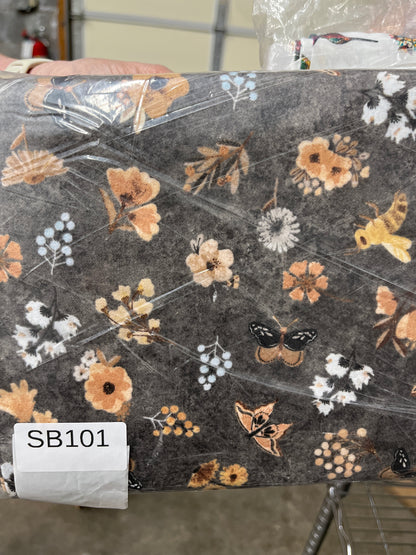 Bear Hugs Flannel Flowers and Insects quilting fabric short bolt B