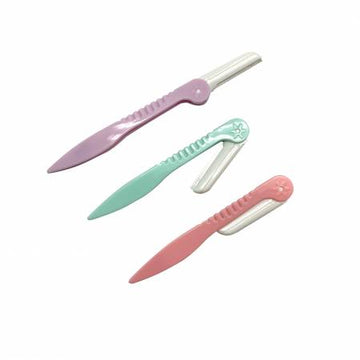 Tuck Away seam ripper compact sewing tool