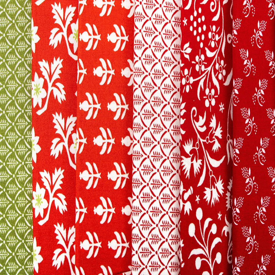 Buon Natale Fat Quarter Bundle - image 3 - fat quarter quilt fabric cut