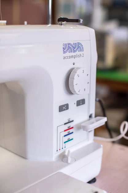 Baby Lock Accomplish 2 Sewing Machine with FREE online sewing classes - image 3 - Baby Lock sewing machine or accessory