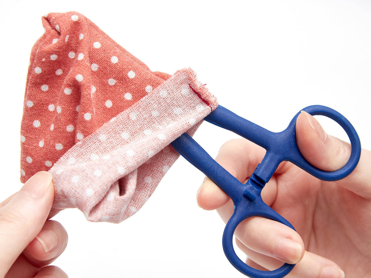 Easy Grip Pliers Blue - image 2 - quilting tool and notions accessory