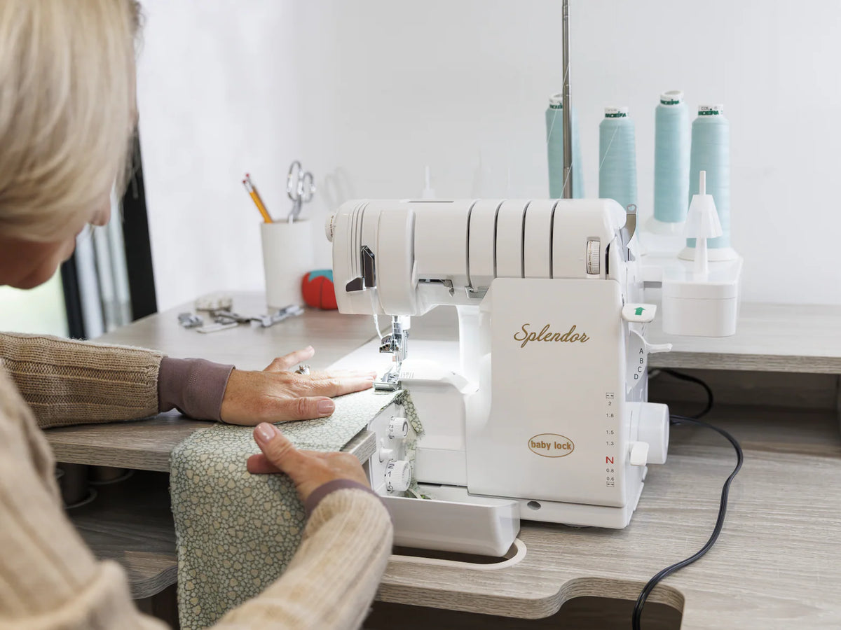 Baby Lock Splendor 8-Thread Combination Serger with ExtraordinAir™ Threading with FREE 60 Days of Online Classes...