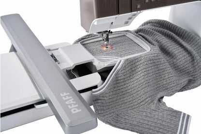 Pfaff Creative Icon 3 free arm for sewing narrow sections