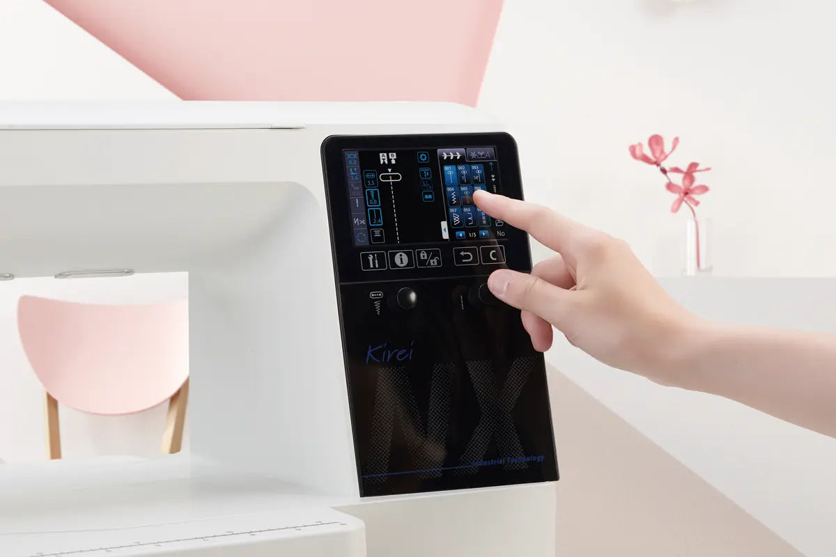 Juki Kirei HZL-NX7 display