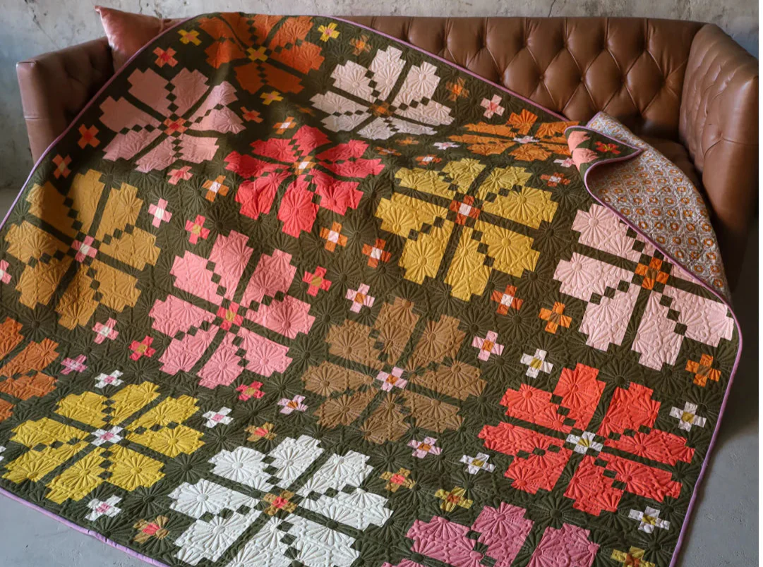 Knitted Blooms Quilt Pattern