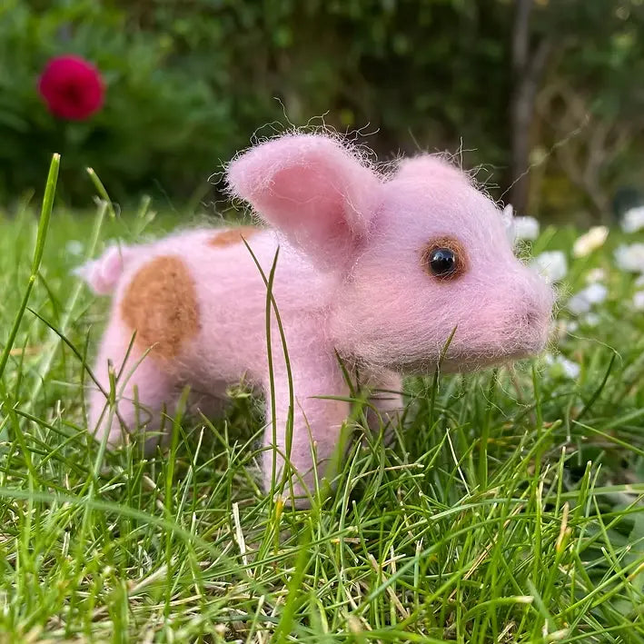 Piglet Needle Felting Kit - beginner wool craft with pink pig and merino fibres