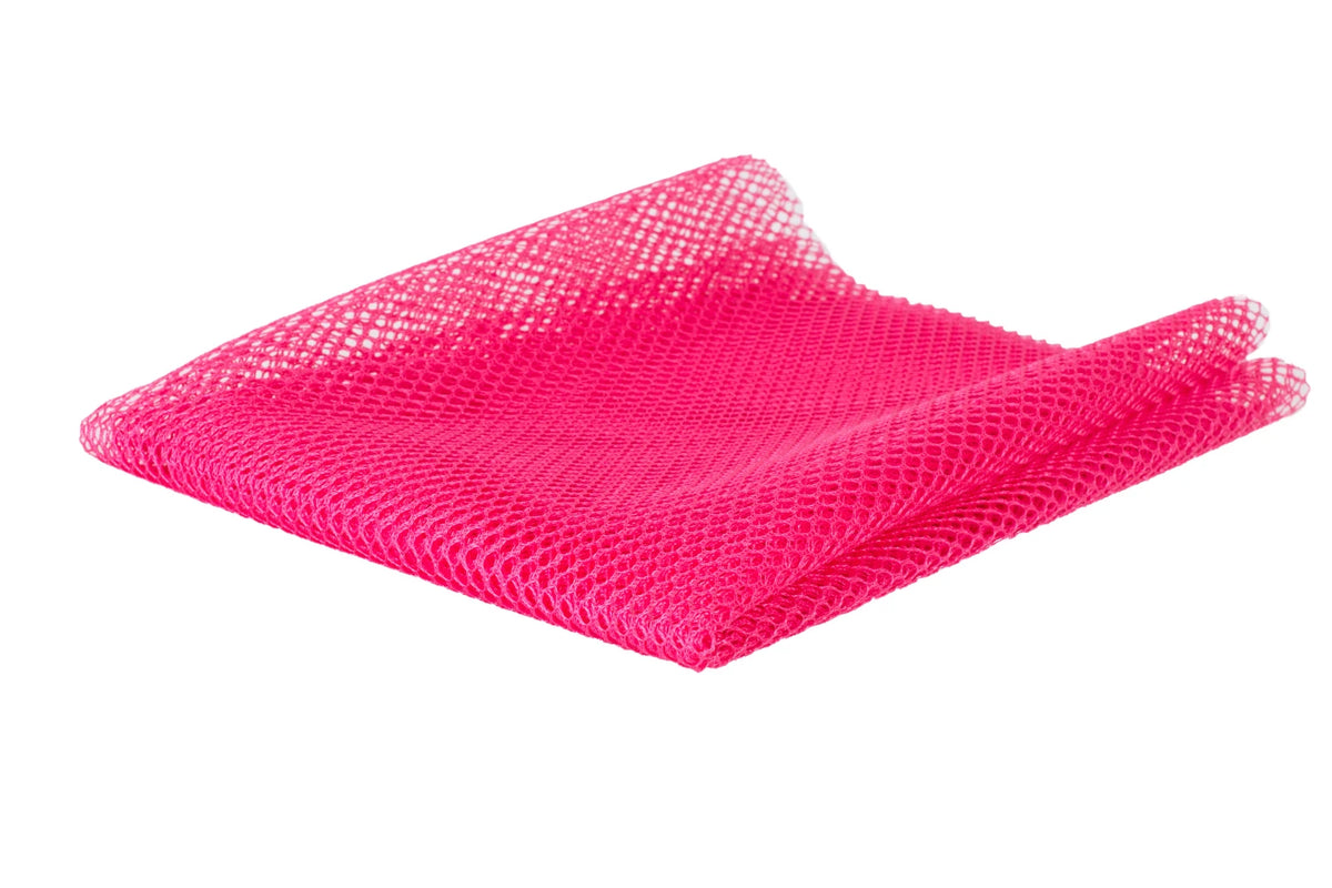Mesh Lite Weight Lipstick 18in x 54in - image 2 - quilting supply from Quilted Joy