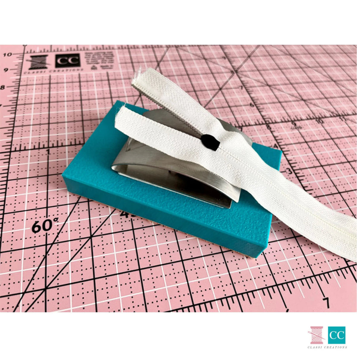Zipper Pull Installer