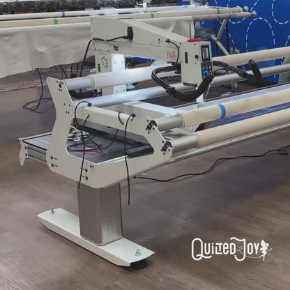 APQS Millie 26" Longarm Quilting Machine with Free Online Class